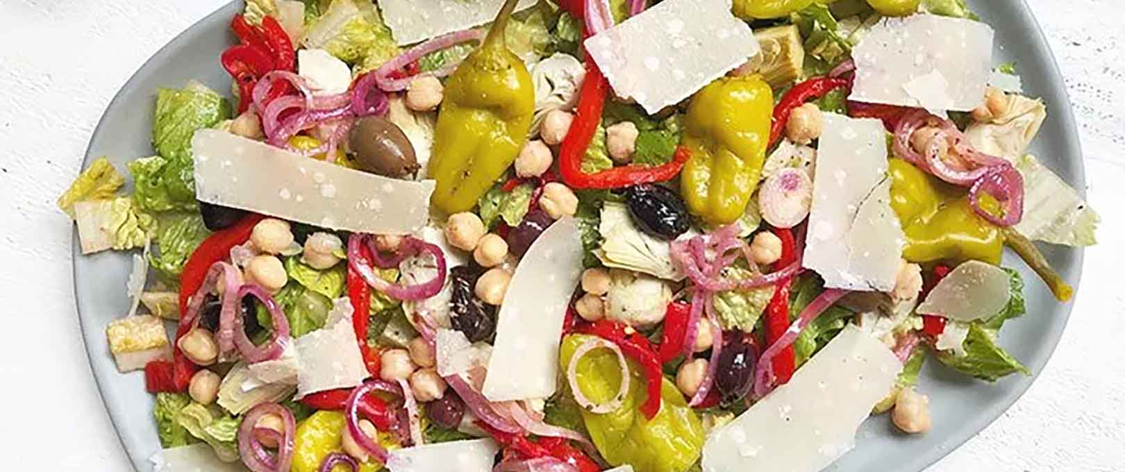 Pizzeria Style Salad with Tomato Vinaigrette 