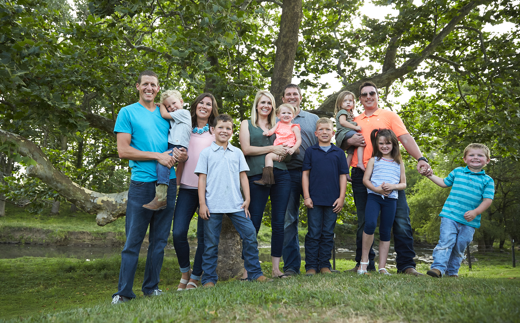 Growers for Red Gold tomatoes Miller Farms Galveston Indiana family with children