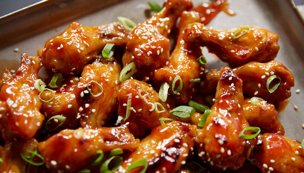 Honey Sriracha Wings Close Up