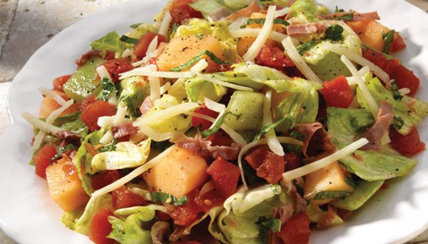 melon-prosciutto-salad