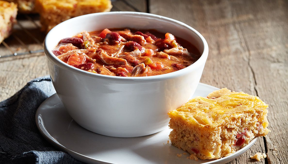 Image of Pulled Pork Chili with cornbread