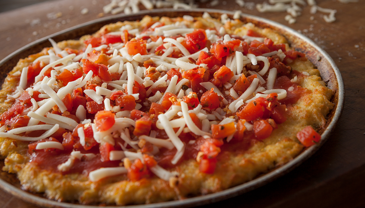 cauliflower-crust-pizza (1)
