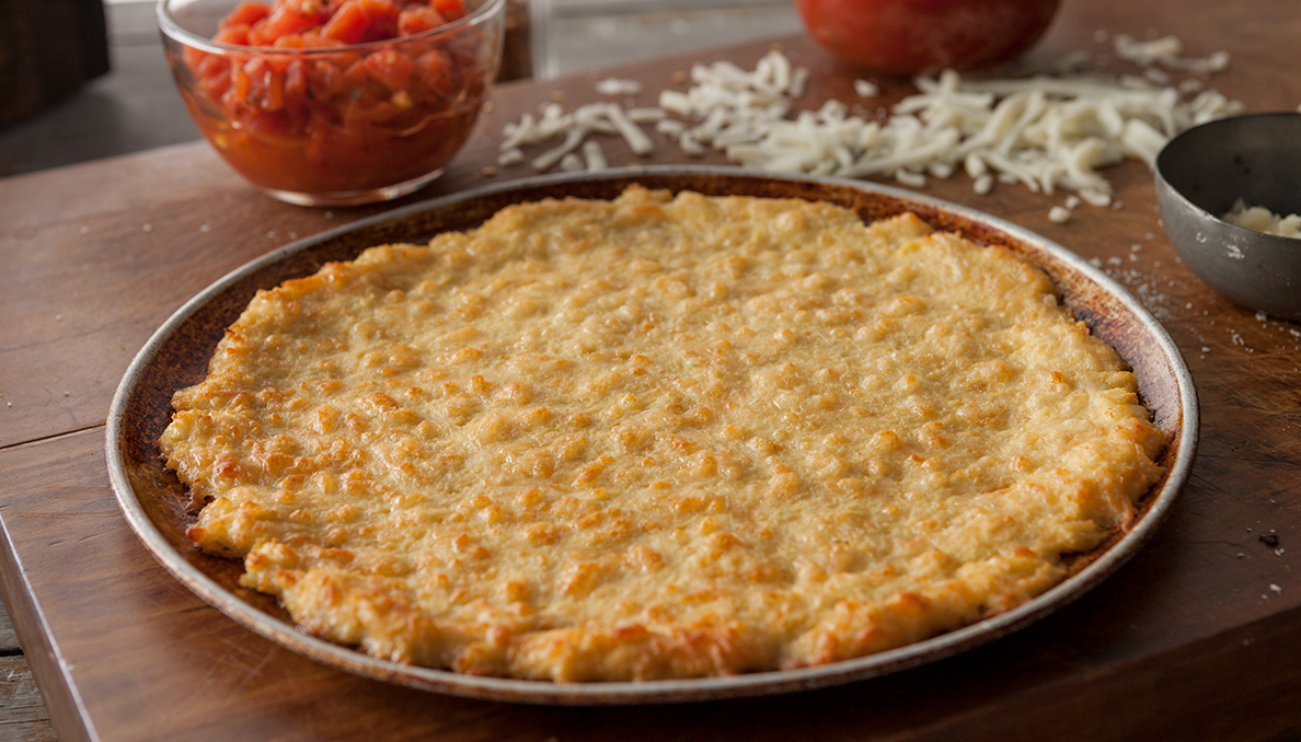 cauliflower-crust-pizza