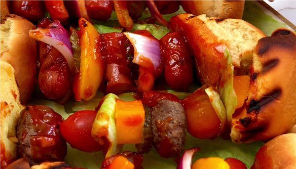 RG_HotDogHamburgerSkewers_1188x678