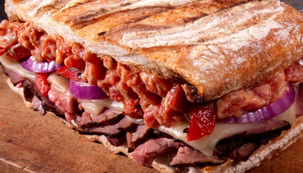 Roast Beef Panini with Roasted Garlic Aioli