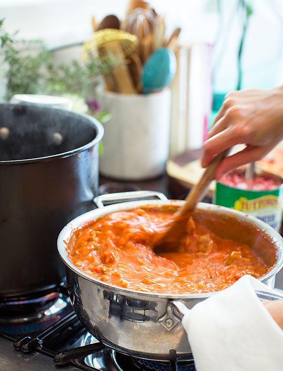 Buttery Tomato Sauce with Onion