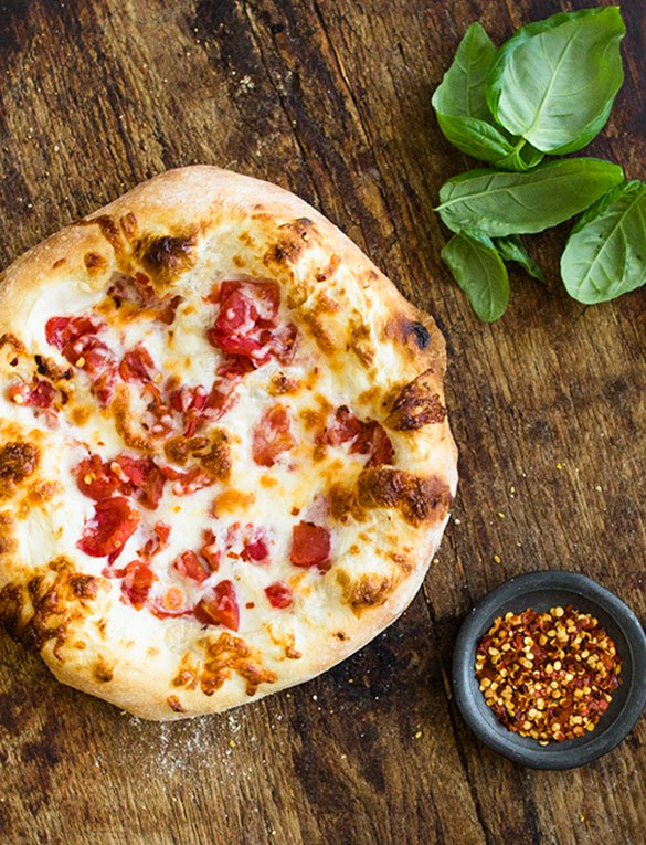 Tomato Basil White Pizza