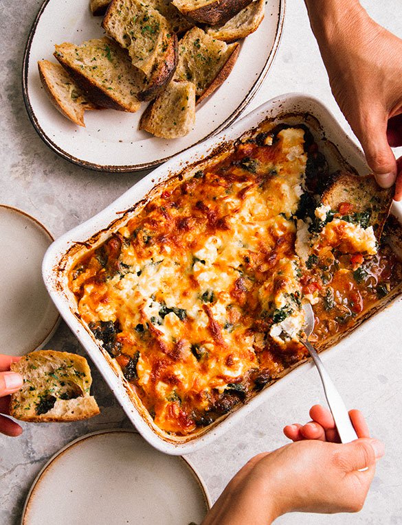 Baked Lasagna Dip with Garlic Croutons