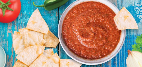 Quick & Easy Blender Salsa for Cinco de Mayo