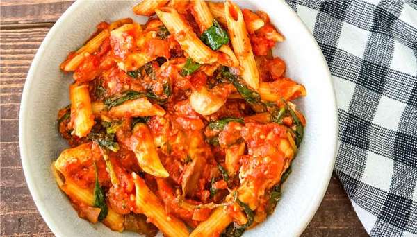 Chicken Tomato Pasta