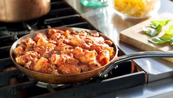 Spicy Italian Vodka Rigatoni