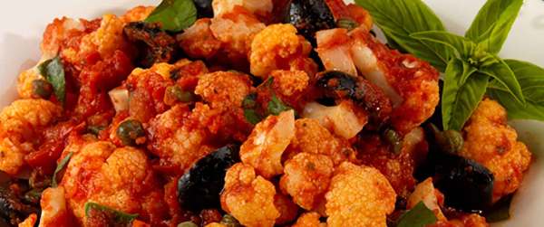 Braised Cauliflower with Tomatoes