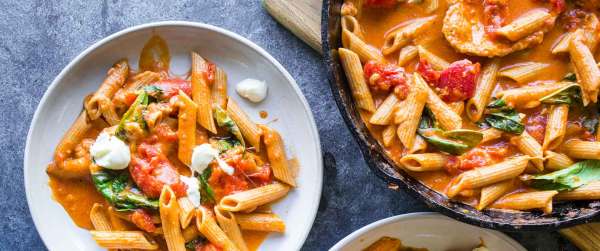 Creamy Caprese Pasta