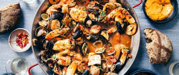 Cioppino with Smoked Paprika Aioli