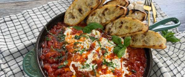 Grilled Tomato and Burrata Dip with Grilled Baguette Crostini