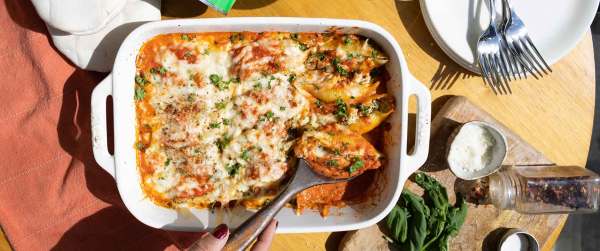 Vodka Sauce Stuffed Shells