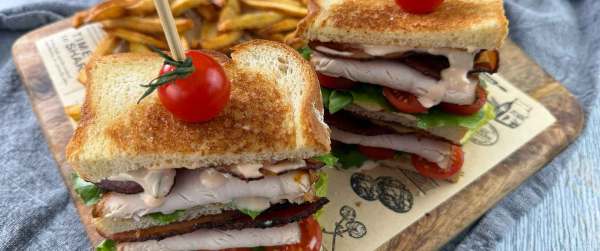 Turkey Club Sandwich with Homemade Thousand Island Dressing