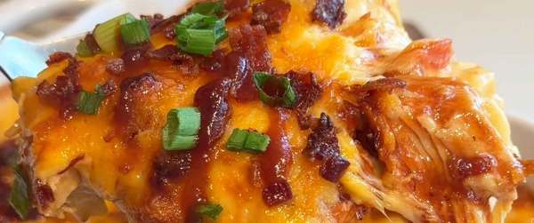 Loaded BBQ Chicken Mac and Cheese